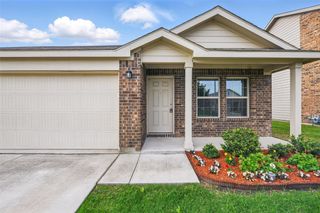 329 Blue Crow Lane, Fort Worth, TX 76052