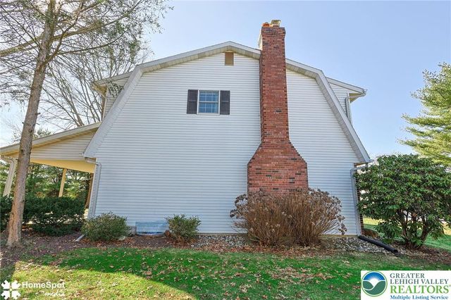 4535 Graystone Drive, Lower Nazareth Twp, PA 18064