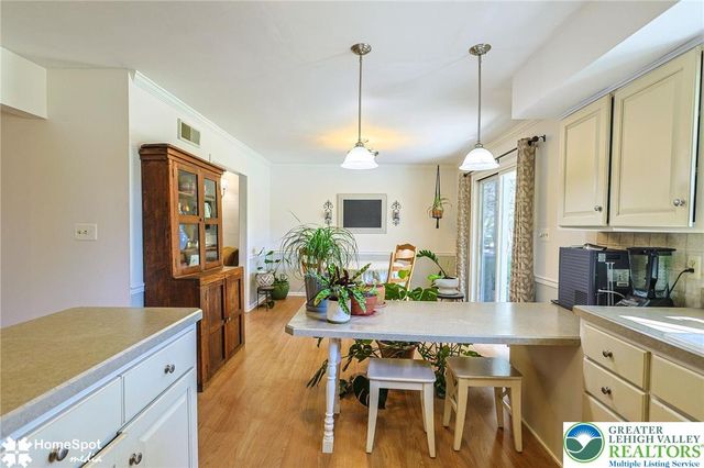 4535 Graystone Drive, Lower Nazareth Twp, PA 18064