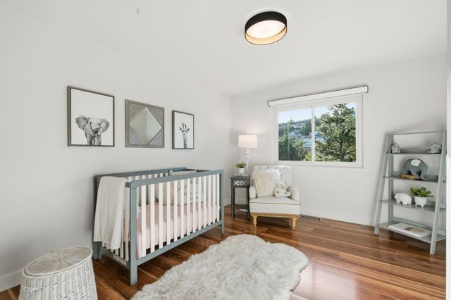 313 Clifton Avenue, San Carlos, CA 94070