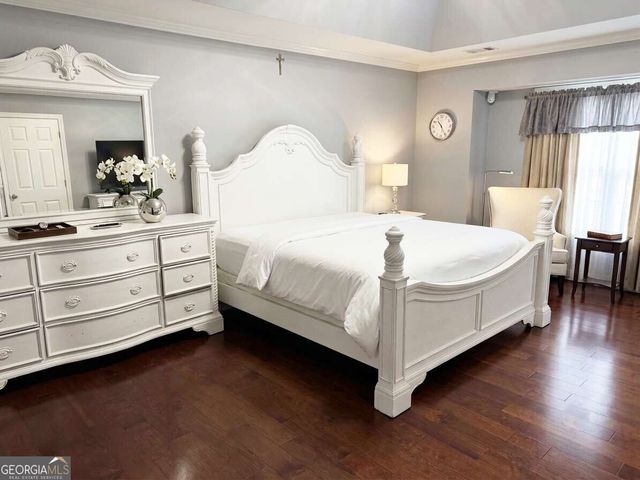 2365 Friars Gate Drive, Lawrenceville, GA 30043