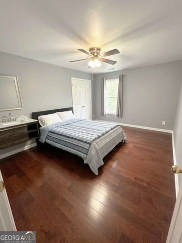 2365 Friars Gate Drive, Lawrenceville, GA 30043