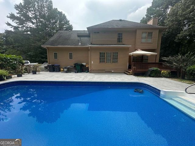 2365 Friars Gate Drive, Lawrenceville, GA 30043