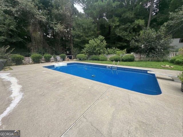 2365 Friars Gate Drive, Lawrenceville, GA 30043