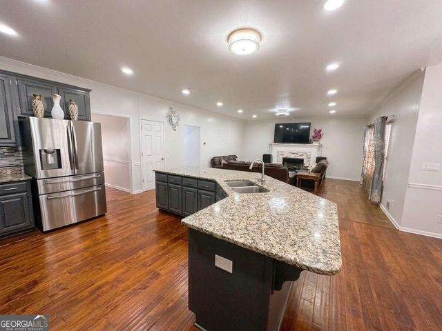 2365 Friars Gate Drive, Lawrenceville, GA 30043