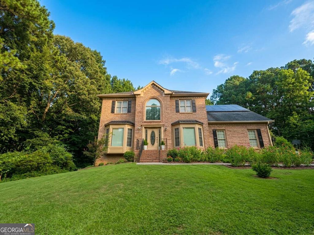 2365 Friars Gate Drive, Lawrenceville, GA 30043