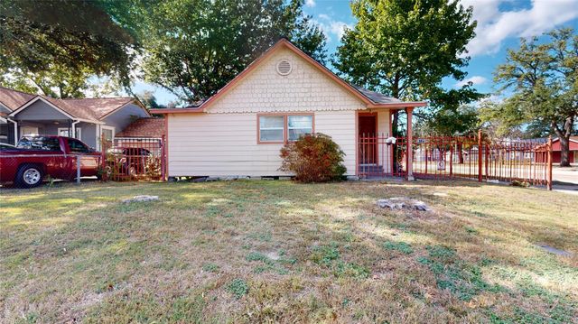 4725 Beggs Street, Houston, TX 77009