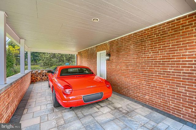 1001 KIRKCOLM RD, Towson, MD 21286