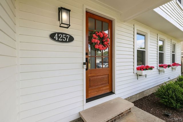 4257 Mayfair Circle, Clay, NY 13090