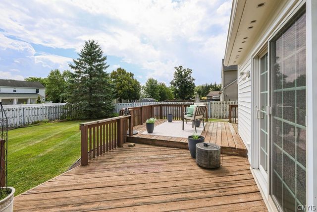 4257 Mayfair Circle, Clay, NY 13090