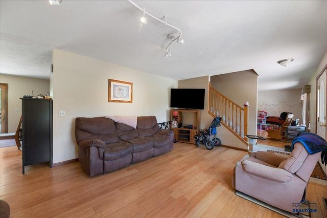 20813 Mollman R LEAD, Lead, SD 57754