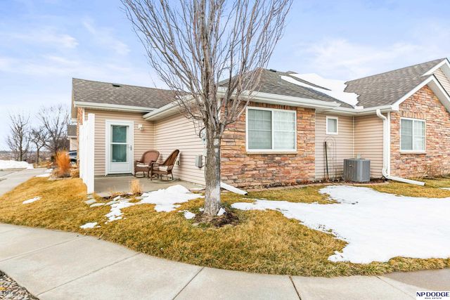 8661 N 162 Plaza, Bennington, NE 68007
