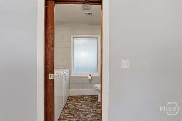 26 Sapelo Road, Savannah, GA 31410