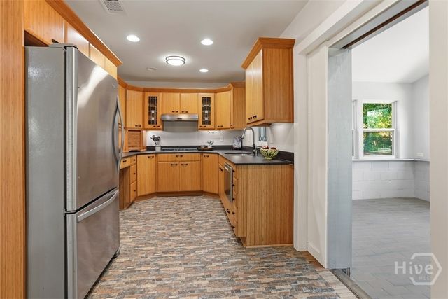 26 Sapelo Road, Savannah, GA 31410