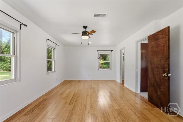 26 Sapelo Road, Savannah, GA 31410