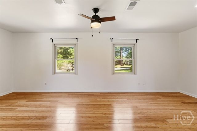 26 Sapelo Road, Savannah, GA 31410