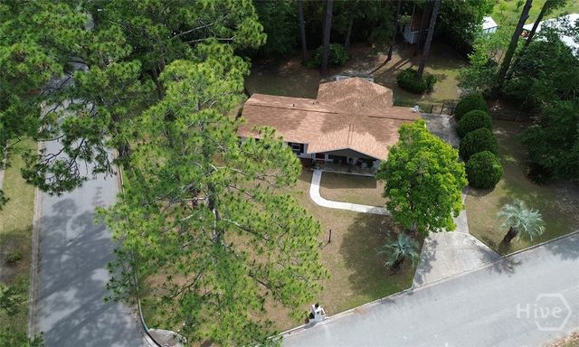 26 Sapelo Road, Savannah, GA 31410