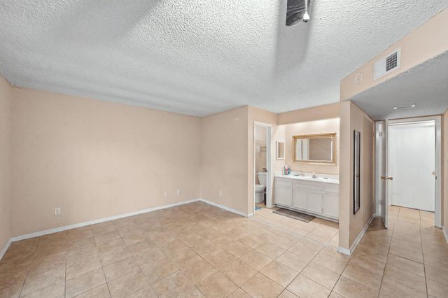 16715 Britford, Houston, TX 77084