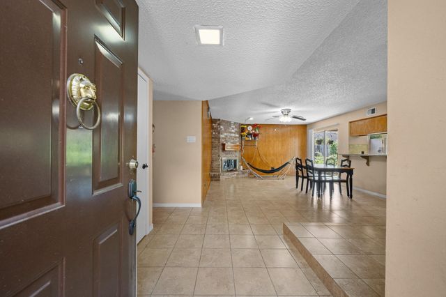 16715 Britford, Houston, TX 77084