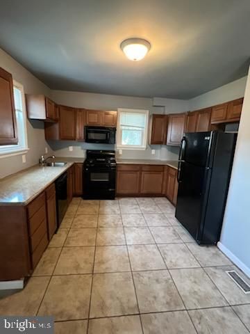 141 W CHURCH ST, Blackwood, NJ 08012