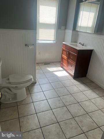 141 W CHURCH ST, Blackwood, NJ 08012