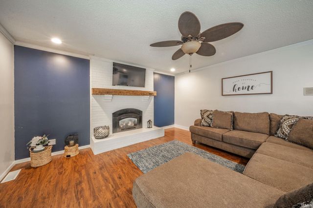 1909 W 600 S Road, Muncie, IN 47302