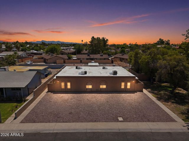 1415 N PLEASANT Drive, Chandler, AZ 85225