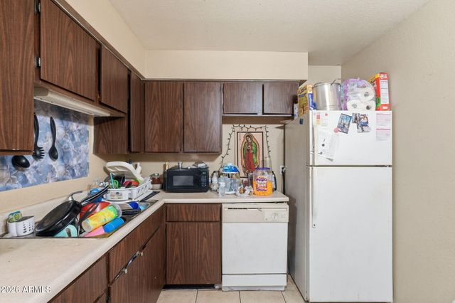 1415 N PLEASANT Drive, Chandler, AZ 85225