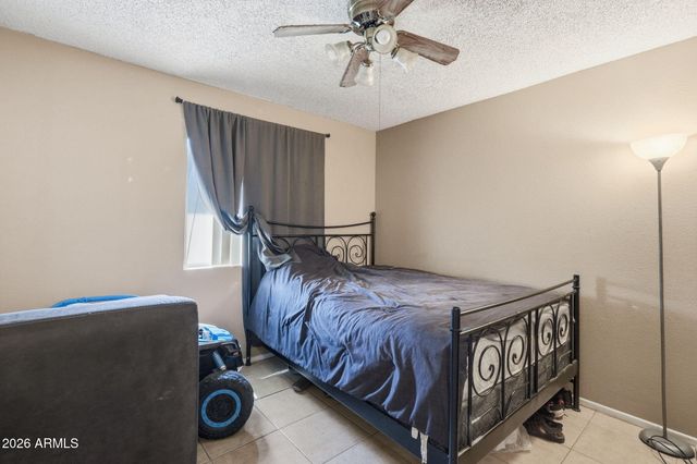 1415 N PLEASANT Drive, Chandler, AZ 85225