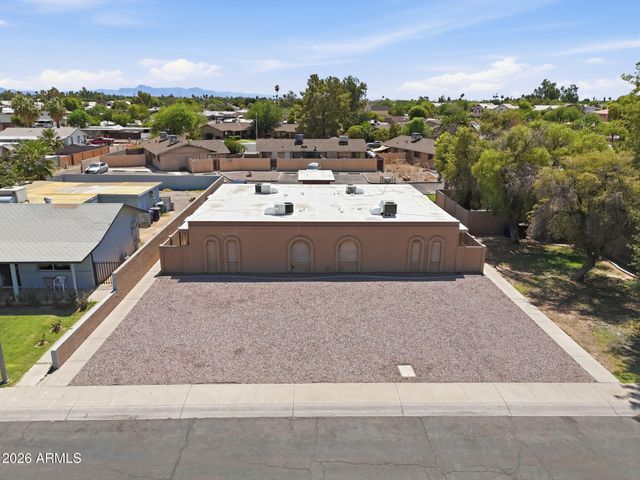 1415 N PLEASANT Drive, Chandler, AZ 85225