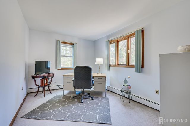 16 Skytop Road, Lebanon Twp, NJ 07853