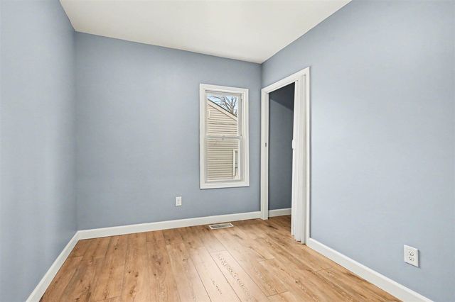 1215 Palmer Avenue, Kalamazoo, MI 49001