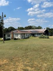 11367 Old Highway 10, Ola, AR 72853