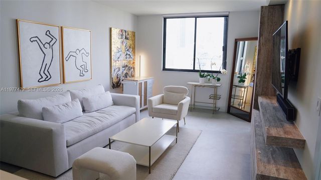 540 Brickell Key Dr 1711, Miami, FL 33131