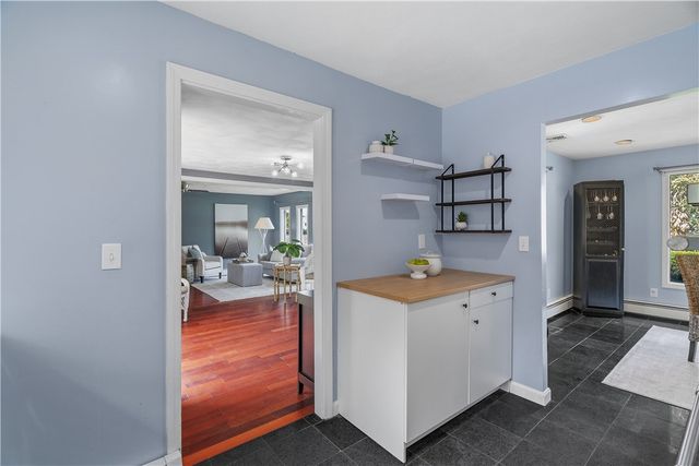 32 Ridge Road, Bristol, RI 02809