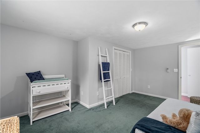 32 Ridge Road, Bristol, RI 02809