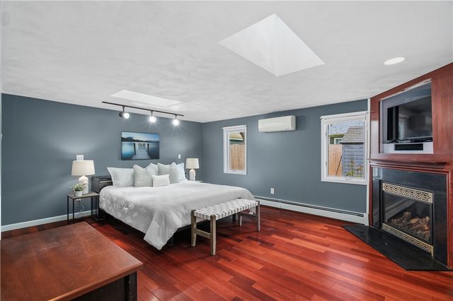 32 Ridge Road, Bristol, RI 02809