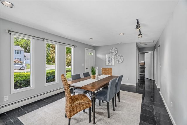 32 Ridge Road, Bristol, RI 02809