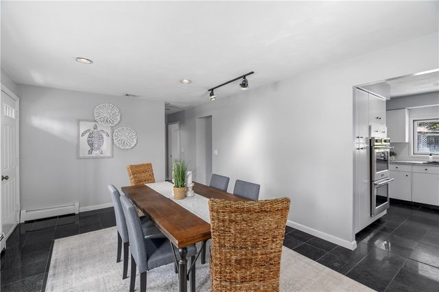 32 Ridge Road, Bristol, RI 02809