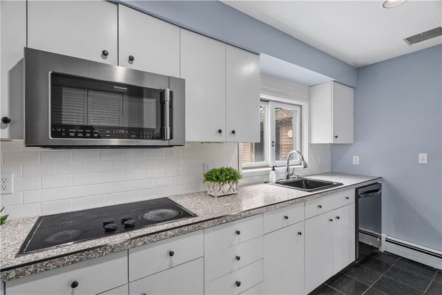 32 Ridge Road, Bristol, RI 02809