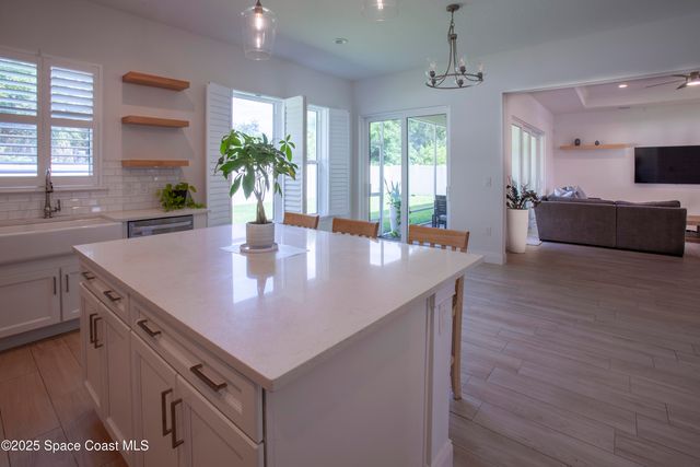 4305 Negal Circle, Melbourne, FL 32901