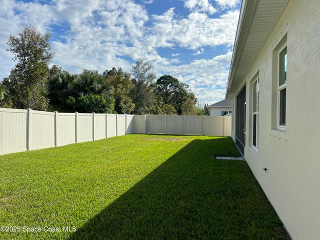 4305 Negal Circle, Melbourne, FL 32901