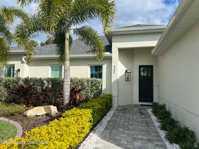 4305 Negal Circle, Melbourne, FL 32901