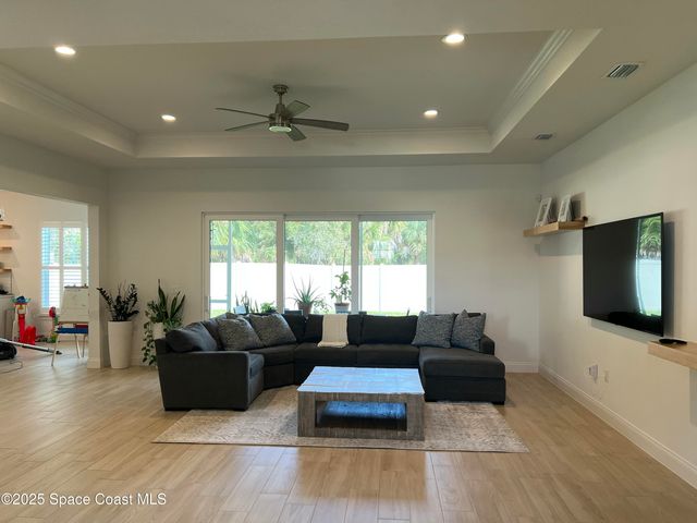 4305 Negal Circle, Melbourne, FL 32901