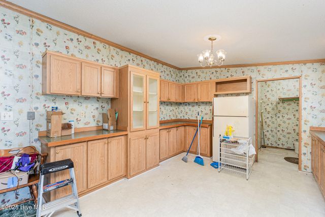 7472 Edwards Road, Castalia, NC 27816