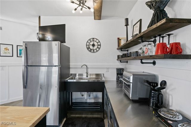 2629 Coco Plum DR, Matlacha, FL 33993