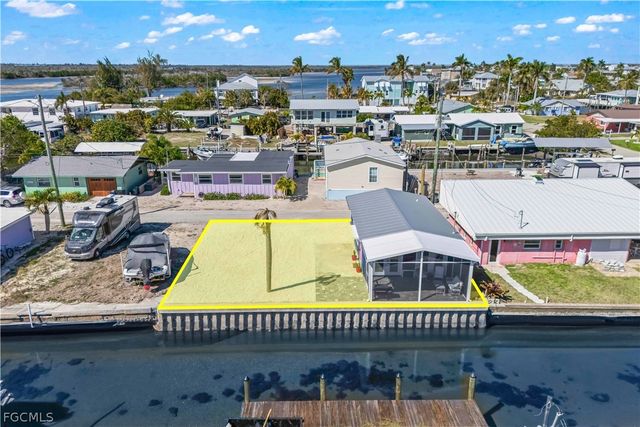 2629 Coco Plum DR, Matlacha, FL 33993