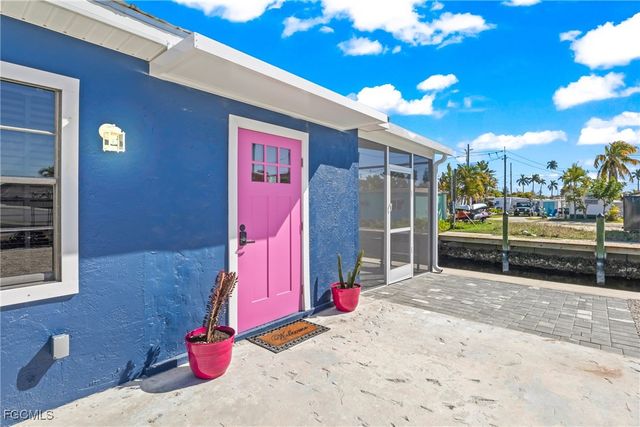 2629 Coco Plum DR, Matlacha, FL 33993