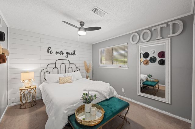 2526 Mcgregor DR, Austin, TX 78745