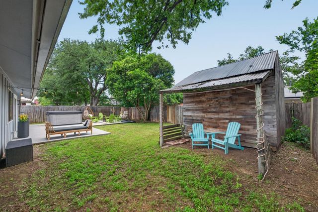 2526 Mcgregor DR, Austin, TX 78745